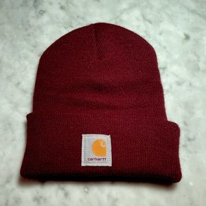 Burgundy Carhartt Toque